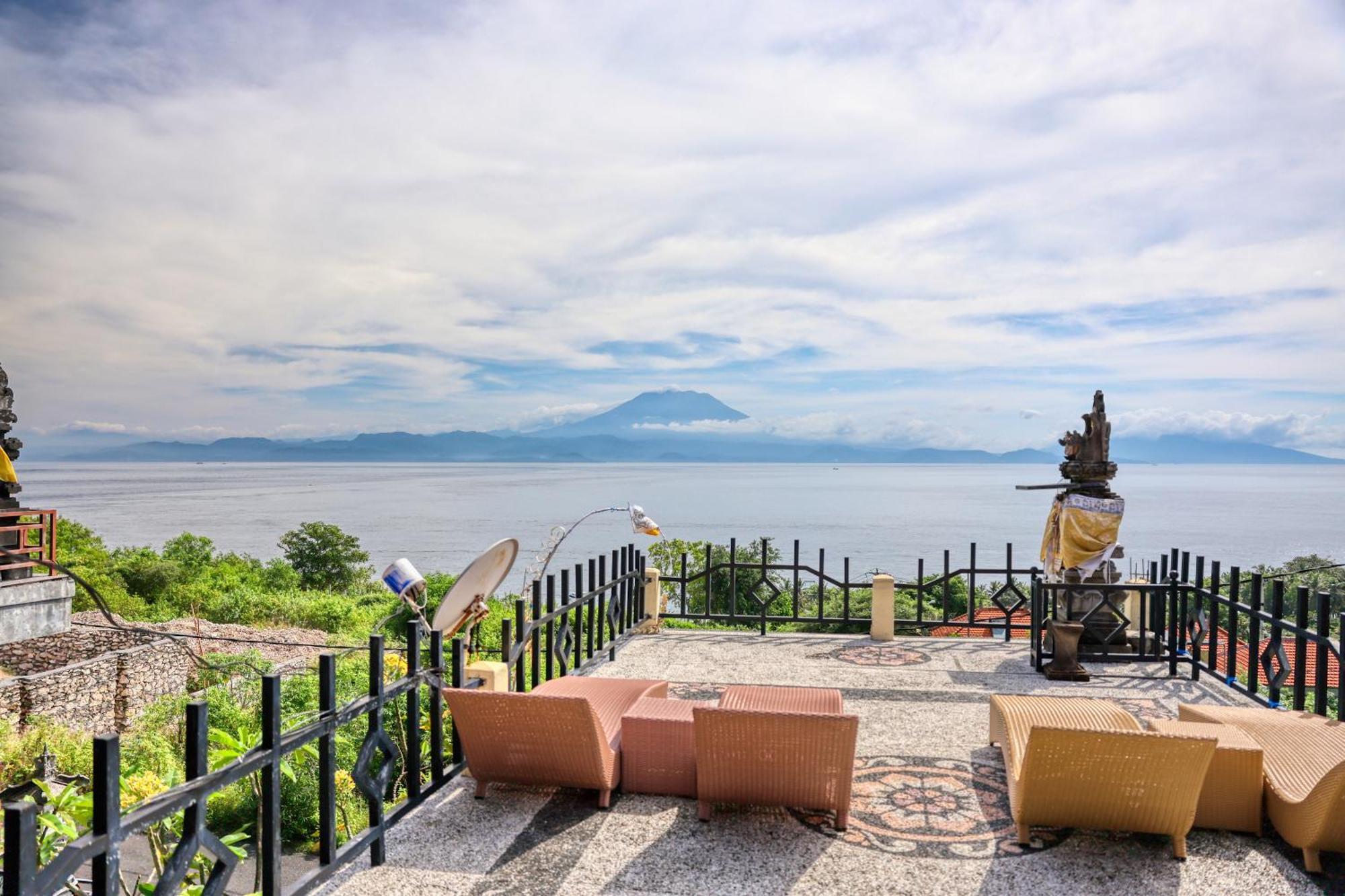 Penida La Casa Cottage Batununggul Екстериор снимка